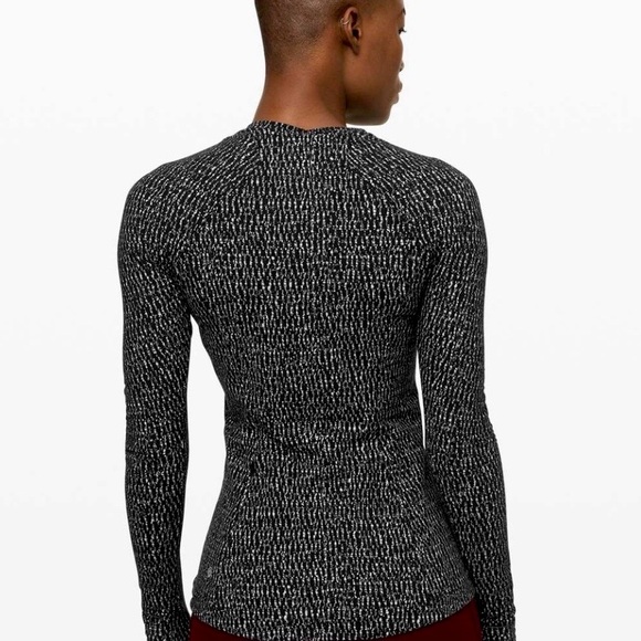 Lululemon Runderful Long Sleeve - Picture 2 of 5